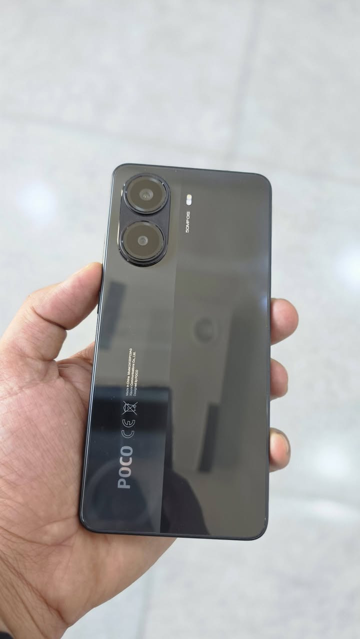 جهاز POCO X7 pro ذاكره 512 عشوائيه 12 جهاز عملاق  مكاني بغداد السعر الخاص 
***********
