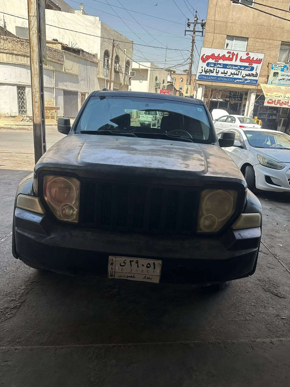 سلام عليكم جيب لبرتي 2010 امريكي بدون حادث بيه جراد بالبنيد مثل ما موضح بالصورة سعره 95 وبيه مجال  وبيه مجال مكاني بغداد باقي تفاصيل اتصال ع رقم ***********
