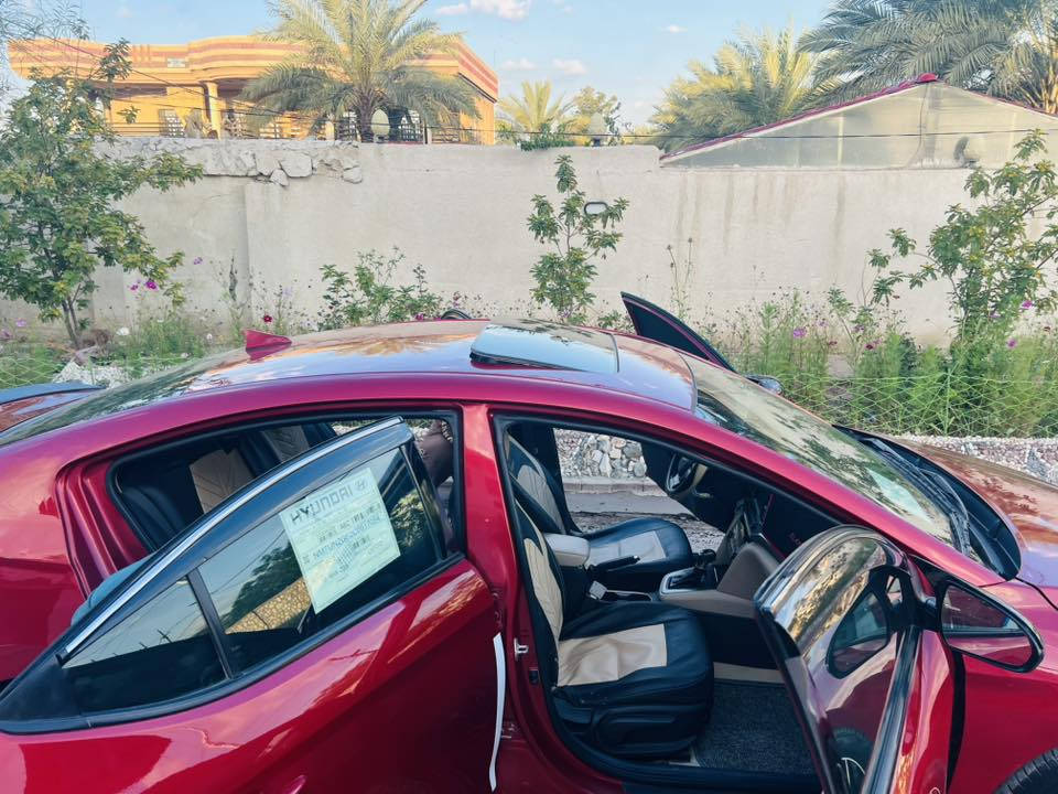 ياالله السلام عليكم للبيع بيع سريع
عندي للبيع هونداي النترا موديل 2017 وراد امريكي حادث قطعه ونص موضح داخل المنشور وهنا صار بيها طخه بسيطه بدوسه بيها صبغ بين البابين السياره جديده بمعنه الكلمه وفول مواصفات واحد ع واحد بصمه وفتحه سقف كشن كهرباء تبريد تدفئه الكشنات داخل عسلي لونين          محرك 2000 دوش رقم اربيل دولي انكليزي سنويه لل 2030 تحويل مباشر كير محرك تبريد تخم تاير كهربائي كلهن خير من الله السياره جاهزه من كلشي مابيها برغي نقص سياره خير من الله مال جناي ماشيه 95 الف حقيقي بيع مستعجل السعر (117)$ ورقه بيها مجال لشراي مكان السياره بابل الأستفسار هذا رقمي (***********)
