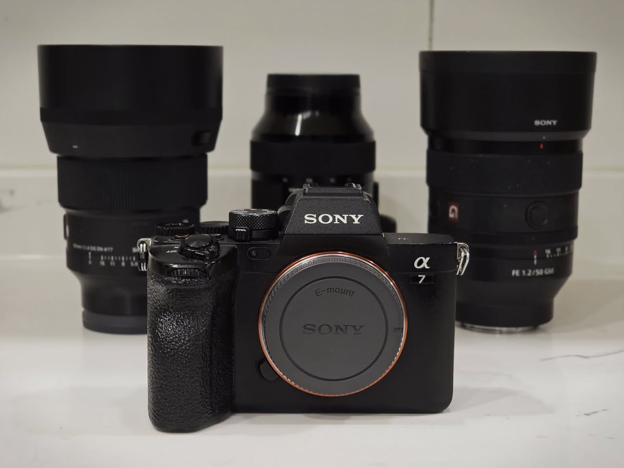 سوني A7iv نظيفة بدون ضربات او شخوط شتر عالي + عدسة 24-70 2.8 سكما ارت نظيفة جدا للبيع


**إذا كنت صاحب هذا الإعلان وتريد حذفه لأي سبب، رجاءا أرسل رسالة إلى الدعم الفني**