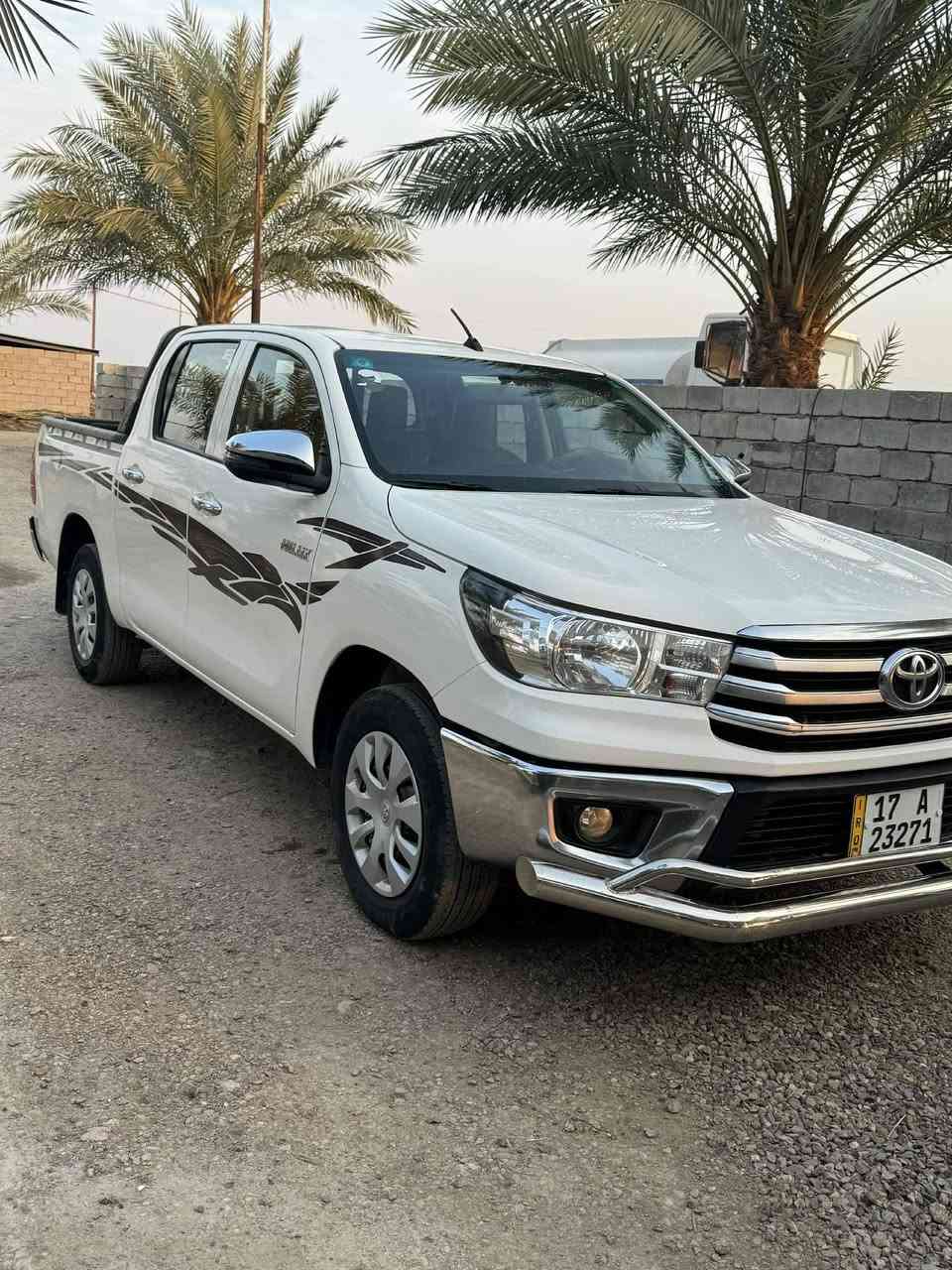 بسم الله الرحمن الرحيم
 للبيع تيوته هايلوكس سعودي ام الدعاء موديل 2022 كير عادي ماشيه 86 سياره مكفوله كفاله عامه المكان بغداد سريع الدولي السعر 240$***********
