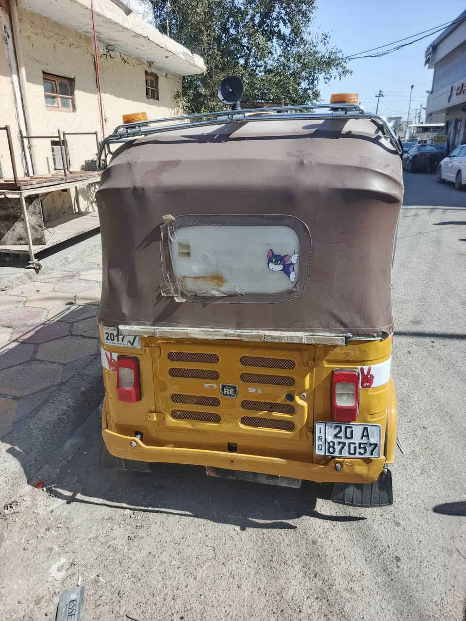 سلام عليكم تكتك البيع خير من الله كامله من كلشي صبق سمكره كامله محرك خير من الله لا تنقيص ولا تبخير تكتك حلوه موديل ١٧رقم وسنويه تحويل ثاني يوم مكاني ديالى بلدروز تصال,***********
