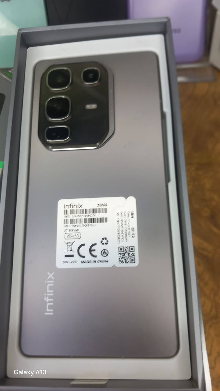 انفنكس نوت ٥٠ برو ذاكرة ٢٥٦ 
عشوائيه ٢٤ جهاز ممستخدم 
سعر ٣٠٠ ابو ٢٧٥ لطب ما ابيع 
مكان بغداد الامين الثانيه 
***********
