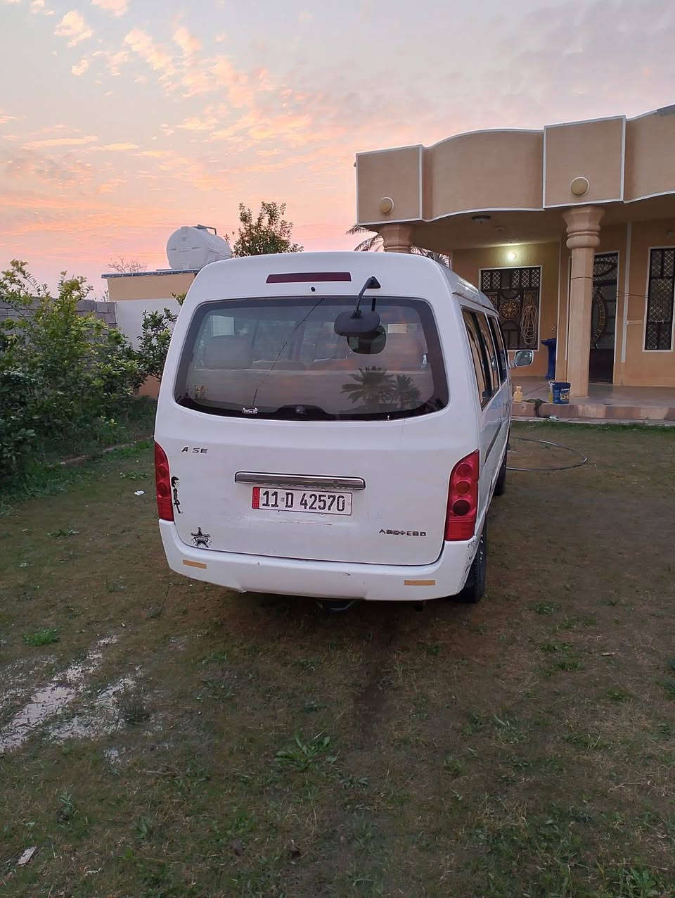 سلام عليكم اجوان ١٤تخم تاير جديد تبريدشقال سبلت كهربايات محرك كير اكسل مكفول صدر الخلفي نفض المامي بس روس رواط خط وبحث مرور مصفره رغم نكليزي شرط التحويل كبل عقد مروري مكانهه شمال بغداد مدخل العبايجي شواصي رغم شاصي بليته كله بلاد سعر ٧٥وبيهه مجال ***********
