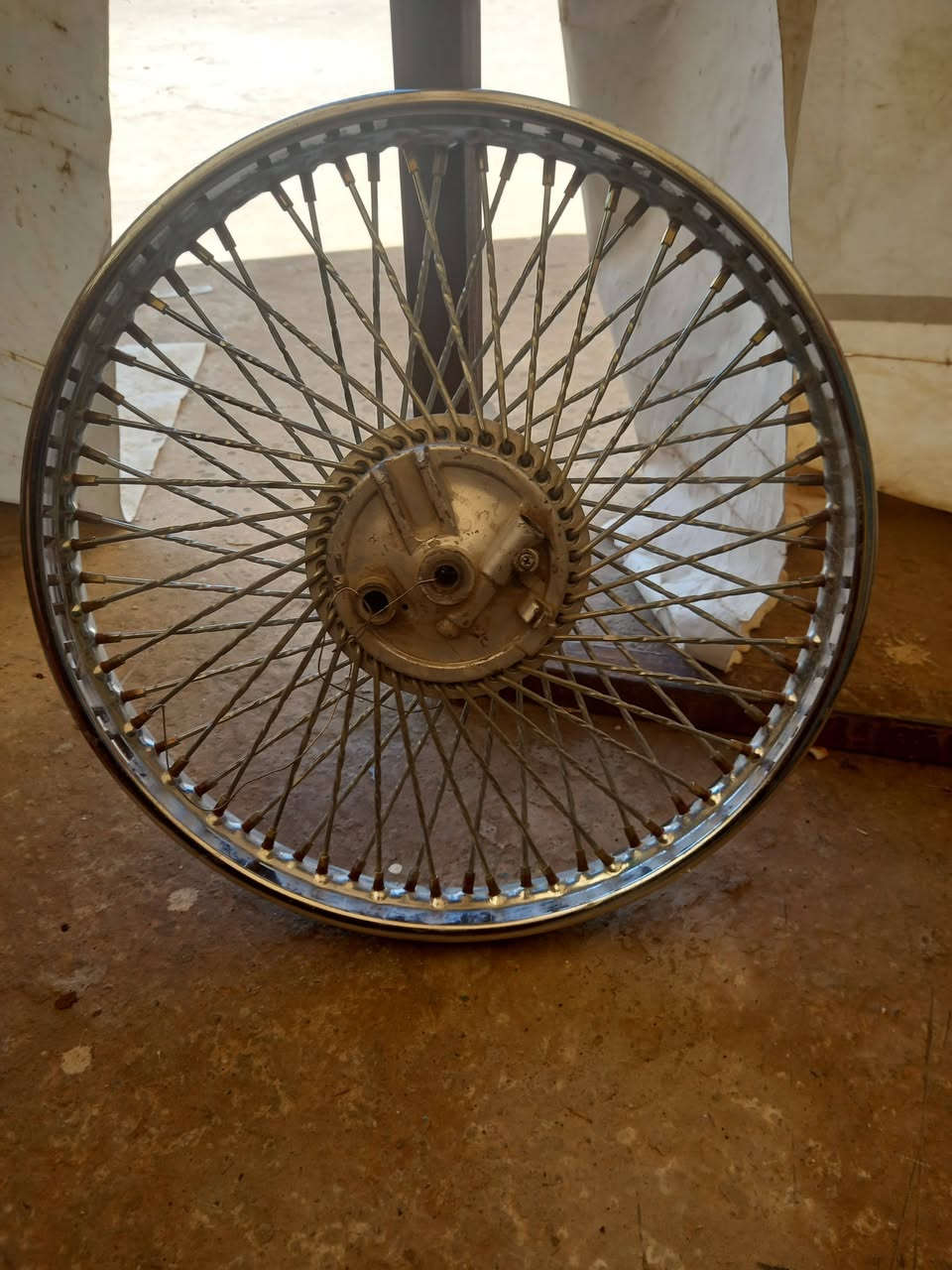 *********** *********** 
اخوان مرحبا هاي الويل اثنيناته 40,000 ونظيف وعدل شرط ويا مالته ثانيا الدجبول ويا السويج ب 13,000 ثالثا والسبايه والستيرن اثنيناته 15,000 وهاي القفخ وحدها 5000 عنواني تلعفر حي المثنى الاولى قرب عياده الدكتور عباس شيخو
