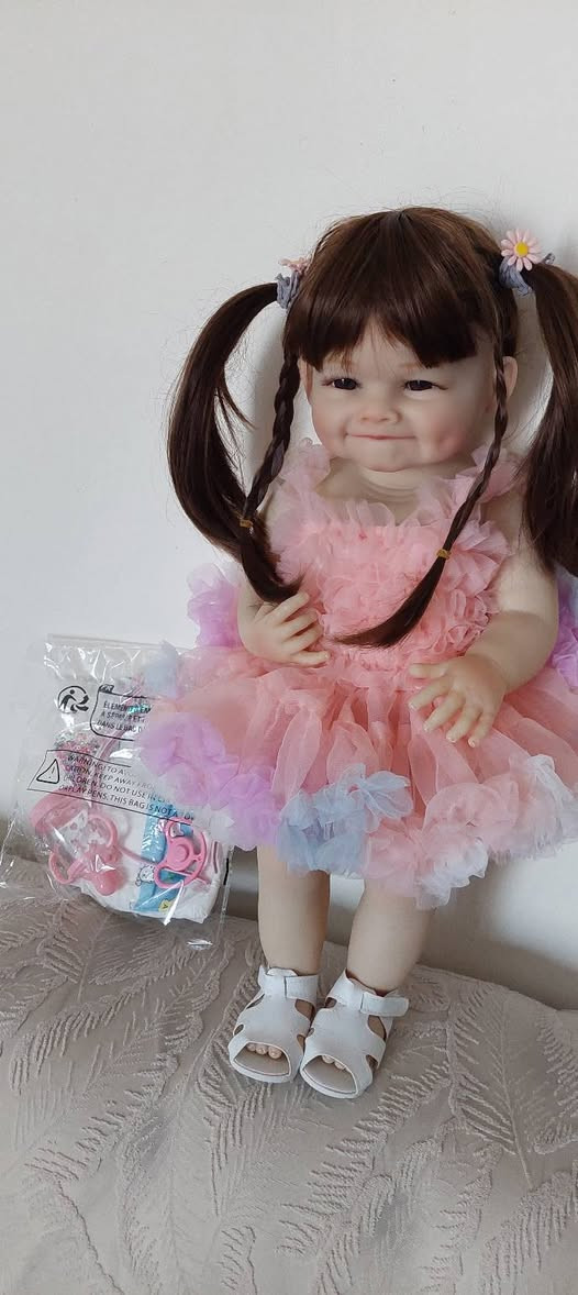 دميه   ذو ابتسامه لطيفه سيلكون كامل جسم مع ملحقاتها


**إذا كنت صاحب هذا الإعلان وتريد حذفه لأي سبب، رجاءا أرسل رسالة إلى الدعم الفني**