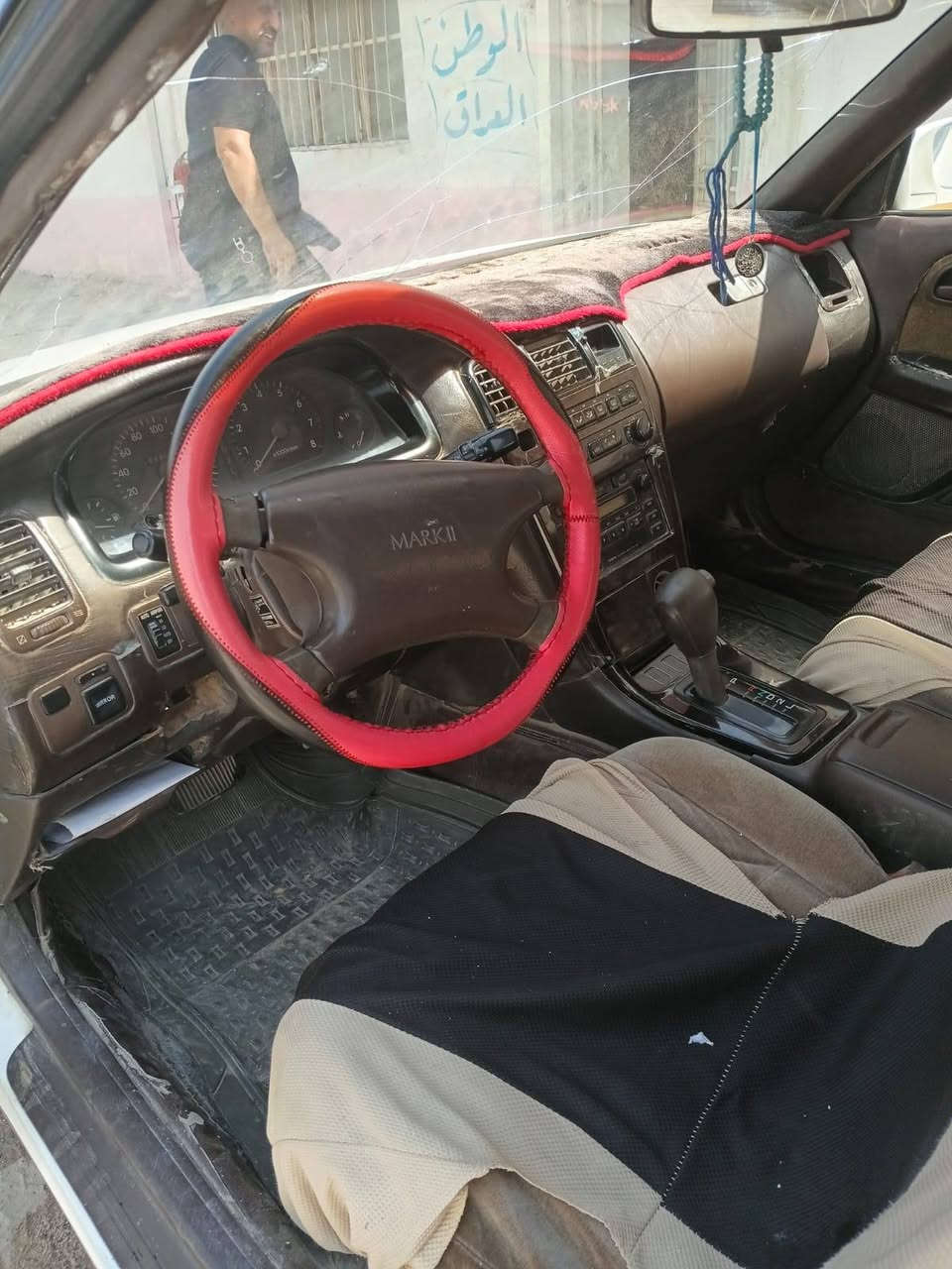 للبيع سياره حلوه وجاهزهه سعر 60 سنويه صاقطه راعيهه يريد مداور تفاصيل اكثر انتصل عل رقم ***********
صاحب المنشور مكلف بل نشر مامتواجد عل خاص
