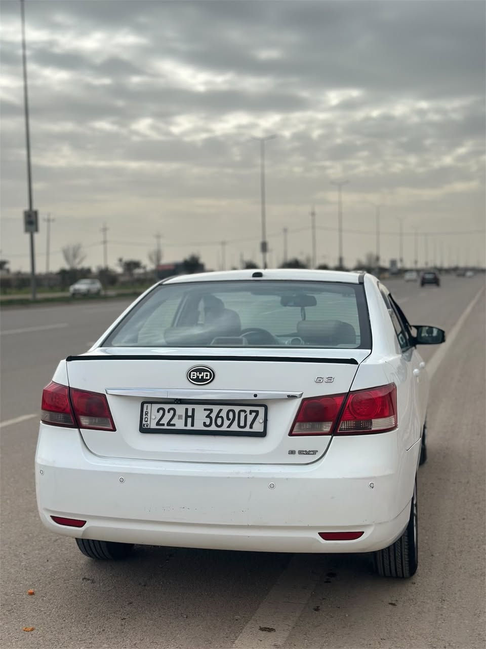 سلام عليكم 
بي وايدي للبيع G3 موديل 2014 

كير اوتوماتيك كير ومحرك شرط ✅
 
تبريد وتدفئه شغال ❄️
 
سياره فول مواصفات سلايت بصمة كشنات جلد سيارة نضيفة من كل النواحي

 بدون صبغ فقط مكانين تعديل بيها بدون دواخل 

رقم اربيل سنوية جديده سياره باسمي 

سعر 76$ وبي مجال 

للاستفسار اكثر خابر *********** 📞 📍مكاني كركوك
