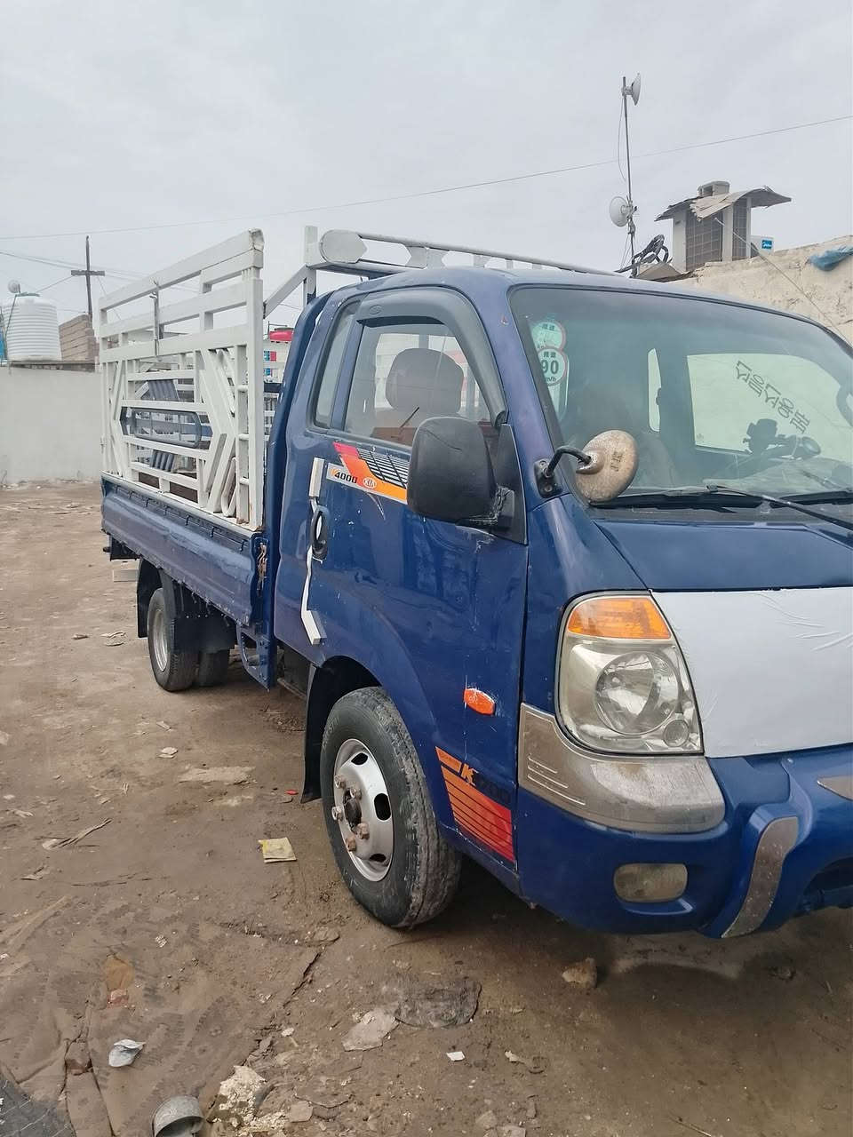 سلام عليكم بنكو فحل كير مكينه اكسل مكفولات حداديه نص عمر مكينه بم ونوزل السياره مستعجل على بيعتهه مكان السياره بصره مشراق السعر 95 وبيهه مجال رقم ***********
