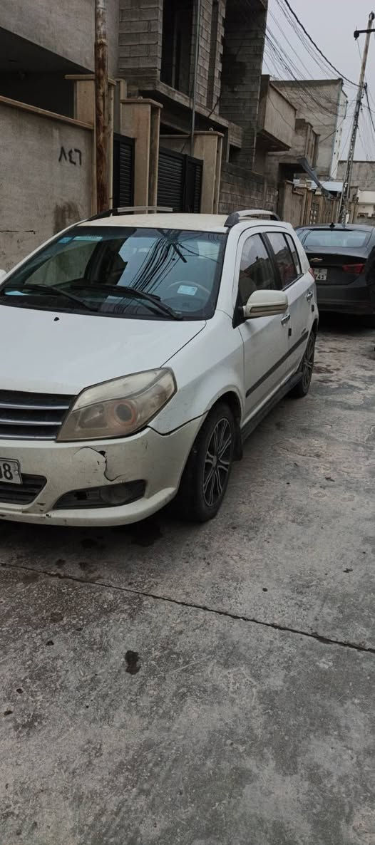 السلام عليكم
جيلي MK كروز     2013

محرك كير شرط 

تبريد ثلج ❄

تدفئة نار 🔥

شاشة اندرويد 

اشاير مرايات 

لايتات عدسات 

رقم بغداد دولي  تحويل مباشر 
مكان السيارة موصل 
***********
***********
