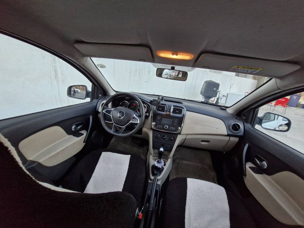 رینۆ سیمبول ٢٠٢٠ بۆ فرۆشتن
بێ بۆیاخ بێ تەرزە بێ سارد
بە شەرتی گێرومەکینەو کارەبای 
سێرفسی کامل کراوە بە گۆڕینی ڕۆن و هایدرۆلیک و قایشی تایم و پێش و دوای کامل کراوە لە هیچی نەقس نیە تاوەکو ٧٠ هەزار کیلۆمەتری داهاتوو
سەنەوی بە ناوی خۆمەوە 
سەیارەکە ١٠٠ هەزار رۆیشتوە 
نرخی ٩٣ و معامەلەی برایانە
رەقەم: ٨٦٣٦ ٨١٤ ٠٧٧٤
0774 814 8636 السليمانية, العراق
