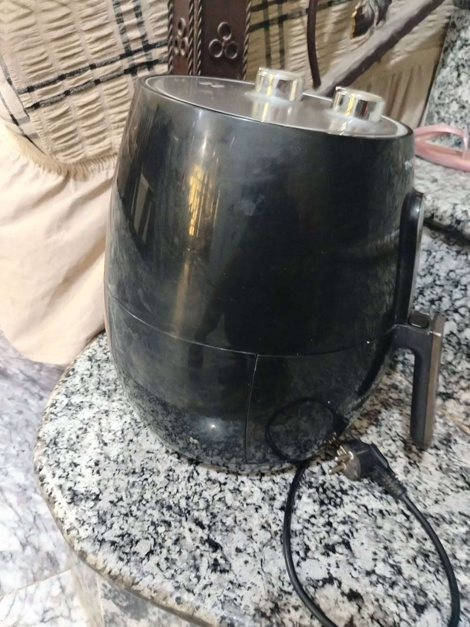 قلاية هواىية للبيع على الفحص ماداخلة اي تصليح
السعر 50 التواصل على الخاص


**إذا كنت صاحب هذا الإعلان وتريد حذفه لأي سبب، رجاءا أرسل رسالة إلى الدعم الفني**