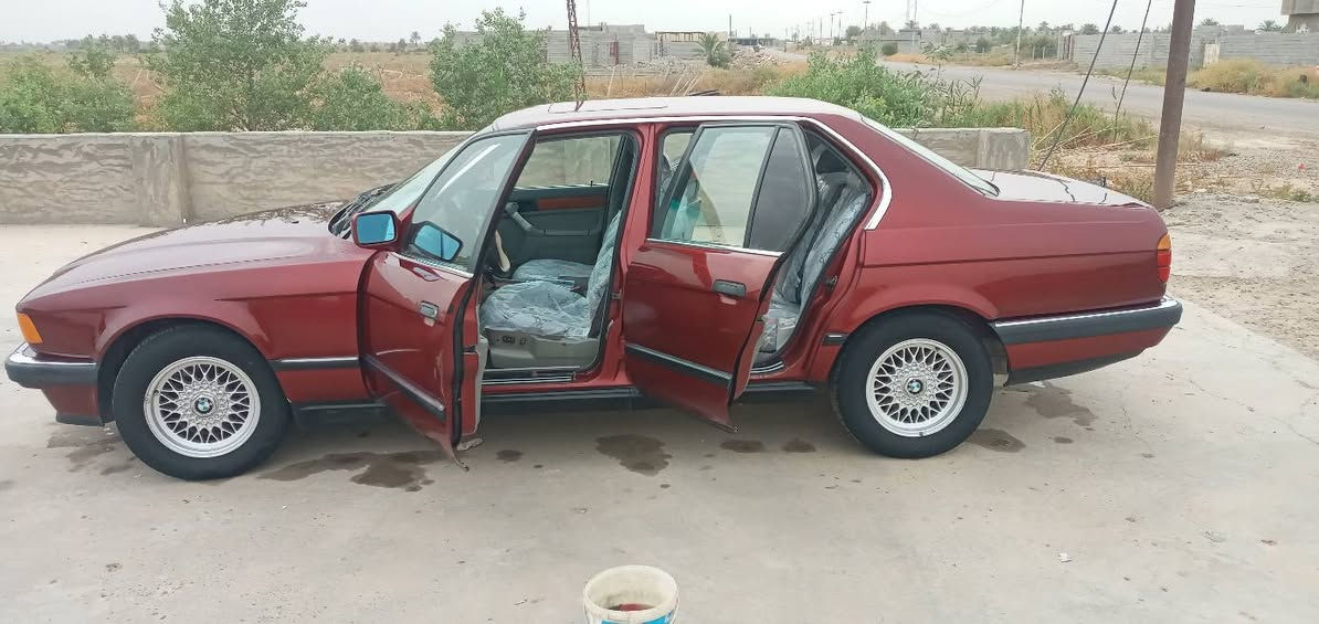 السلام عليكم البي ام للبيع موديل ٩١ //٧٣٥.  فتحت سقف دبل ايرباك بردة كهرباء جام مصبوغ جمالية تدفأئة تبريد شغال حدادية كير مكينه خير من الله تخم تاير  رقم صلاح الدين بسمي مشروع وطني قطره خياس مابيها سعر ٦٧ وبيها مجال حك الجيه مكاني بلد سيد محمد ع//***********
