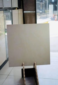 بسم الله الرحمن الرحيم  يقدم لكم معرض ابو يزن للسيراميك والبورسلين   ا...