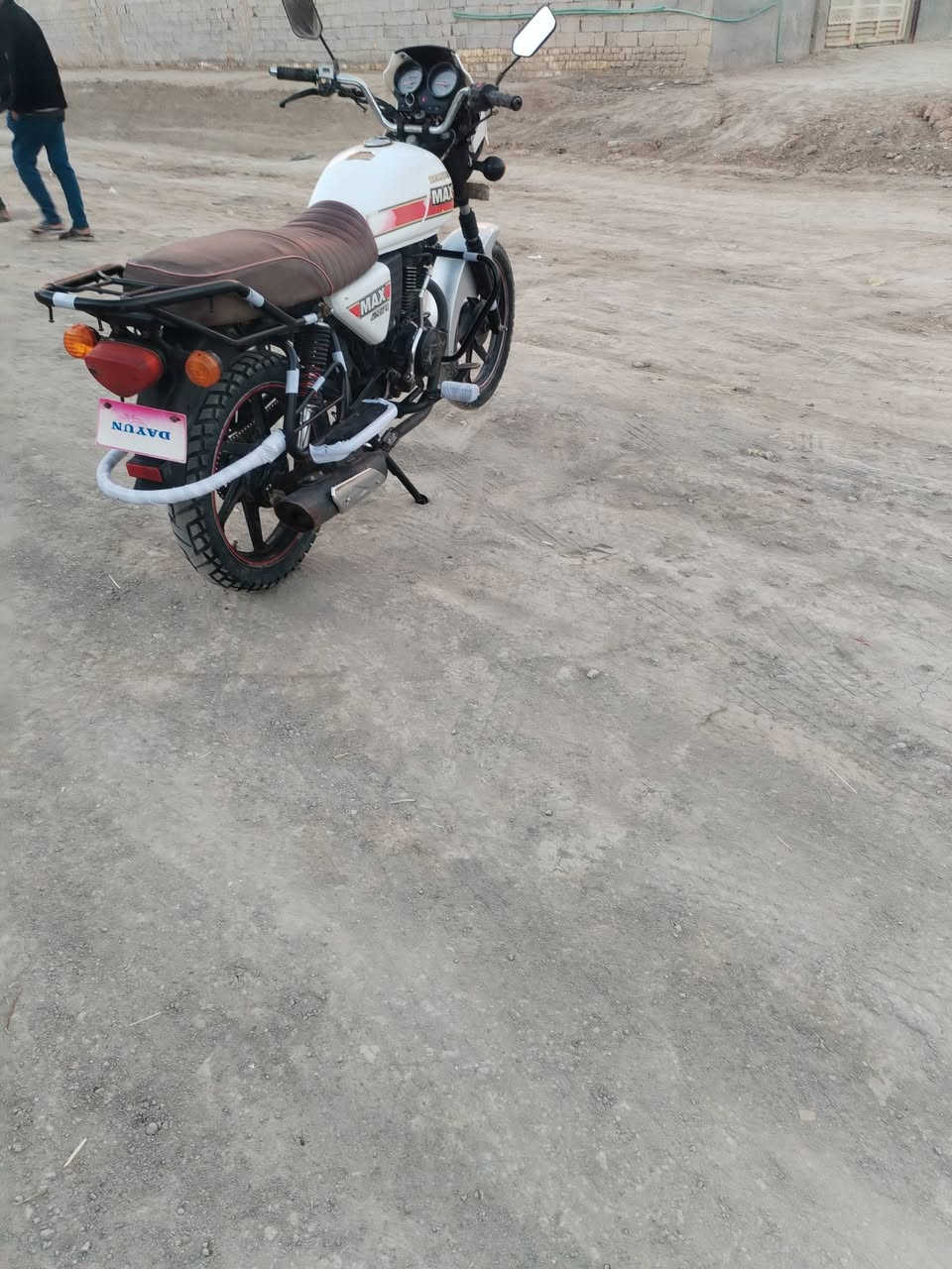 السلام عليكم دراجه دايون البيع موديل 21وراق صولي مكفوله كفاله عامه مكان ناصريه ***********
