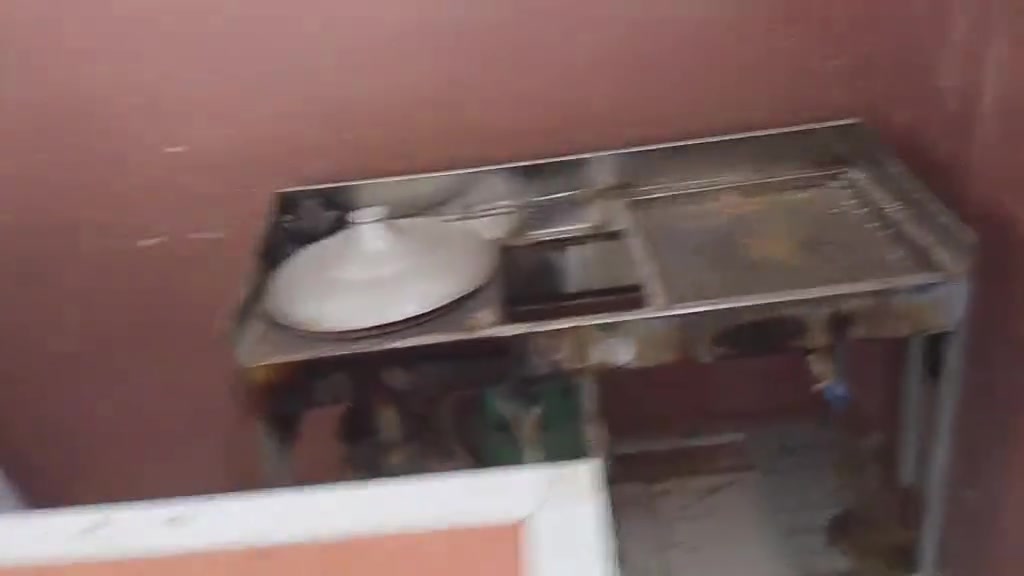 غراض مطعم طباخ وقنينه
ميز وحمايه جدد ممستخدمات مكانهم خالص


**إذا كنت صاحب هذا الإعلان وتريد حذفه لأي سبب، رجاءا أرسل رسالة إلى الدعم الفني**