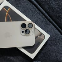 آيفون ١٦ برو ماكس • ٢٥٦ • بطارية ٩٨
