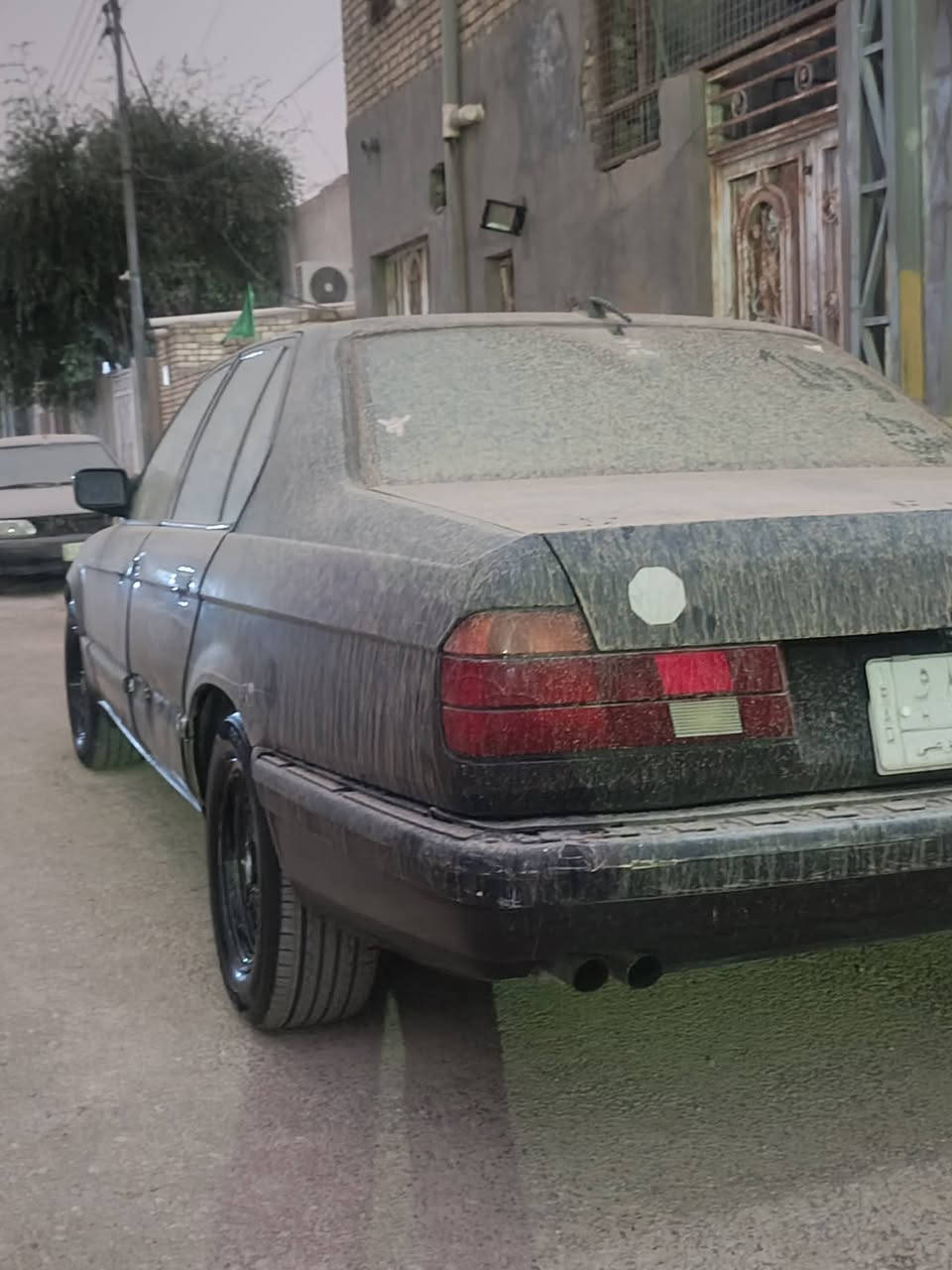 735 للبيع او مراوس گير زين ومكينه مال 730 زينه وحلوه بيهه ضربات كهربائيات تبيرد ثلج الجام ما ينزل بس تبريد تجي تاخذهه واطيك وياهه نواعم المكان ميسان السعر 29 و بيهه مجال الرقم ***********
