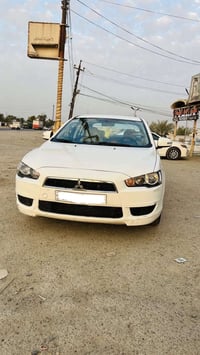 لانسر 2016 شكل القرش   مكفولة من الصبغ   بيهة بارد قليل   كير مكينة تب...