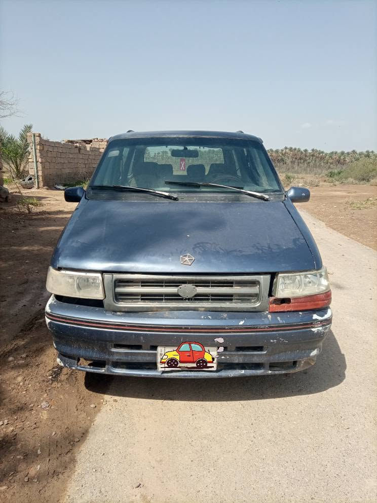 سيارات دوج كلايزر 7راكب كير ومكينه كورله.موديل  92السعر. 32. بيهه مجال مكان. ديالى بعقوبة. ***********. مراوس. هم ترهم
