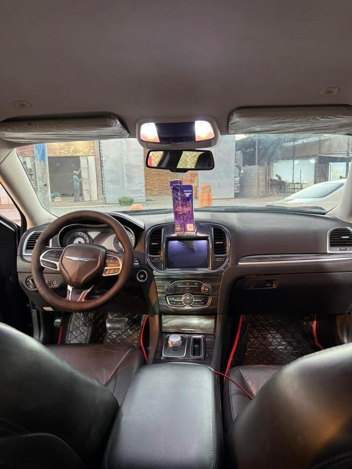 اوباما 2019 اصل
رقم بصره انكليزي تحويل ثاني يوم 
السياره ماشيه 80 ميل 
السياره ورارد امريكي حادثه فقط دعاميه 
بالعراق صار بيه جاملغ امامي تبديل وبنيد وجاملغ ايمين صبغ 
العنوان التنومه 
***********
