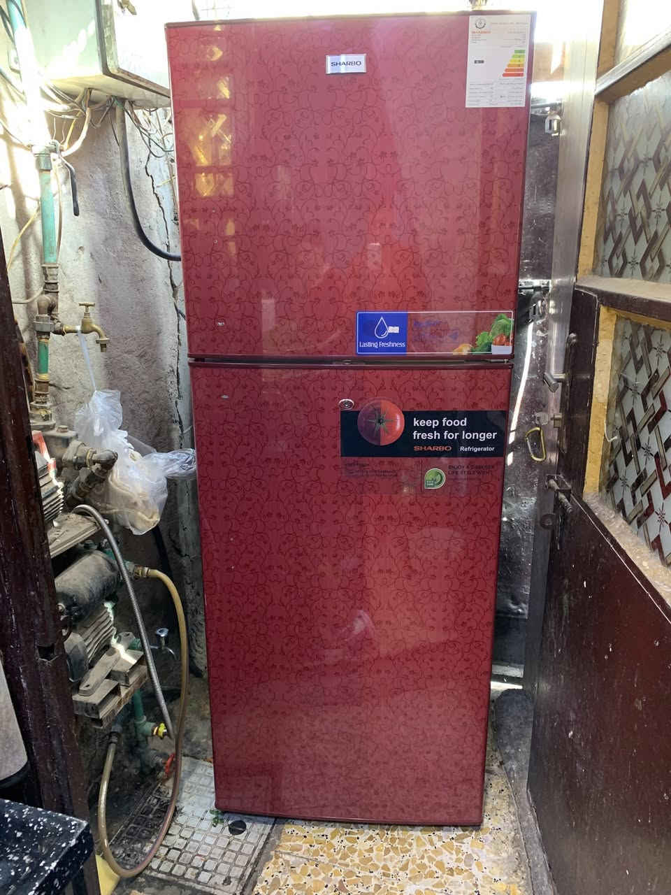 السلام وعليكم ثلاجه البيع جديده طك فلين حجمه (٢٤)العنوان بغداد جديده الرقم *********** السعر ٤٠٠
