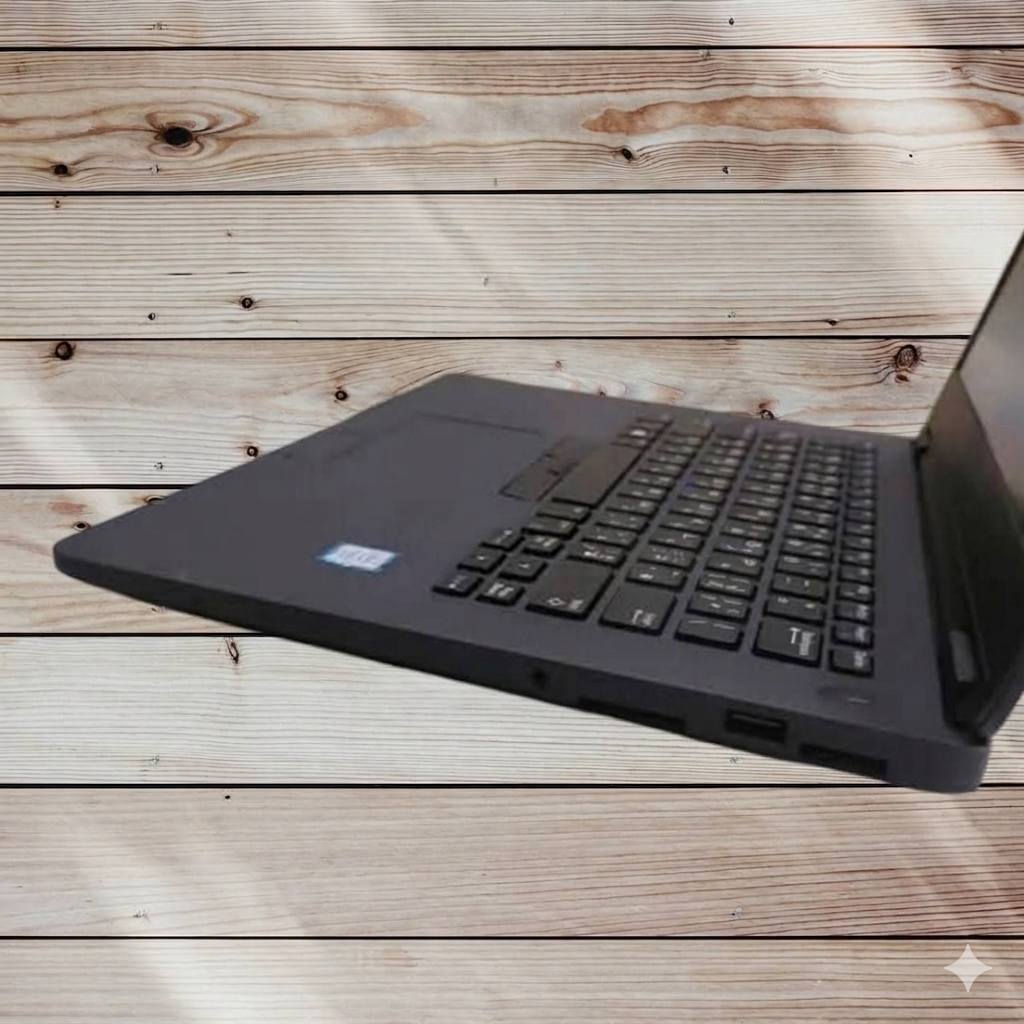 :
💻 Dell Latitude 7470
المعالج: Intel Core i5 (الجيل السادس)
فئة المعالج: U (اقتصادي في استهلاك الطاقة)
الذاكرة العشوائية (RAM): 8GB DDR4
الهارد (SSD): 256GB (سرعة عالية في التشغيل)
كرت الشاشة: Intel Graphics 4GB (داخلي)
حجم الشاشة: 14 إنش
السعر النهائي: 220,000 دينار


**إذا كنت صاحب هذا الإعلان وتريد حذفه لأي سبب، رجاءا أرسل رسالة إلى الدعم الفني**