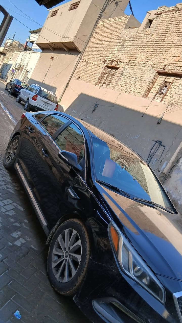 سوناتا 2016 للمراوس فقط سبورت نص مواصفات كشنات كهرباء جلد تحكمات ستيرن شاشة كبيرة كامرة اشاير بالمري محرك 2400 gdi رقم سليمانية دولي الجديد تريد وكالة او تحويل بل يعجبك سيارة جديدة بيها صبغ قطعتين فقط بدون دواخل لغود شواصي مكفولات محرك كير مكفولات تخم تاير مراوس فقط هذا رقمي *********** تريد اتصل وبي واتساب مفتوح مكاني بغداد
