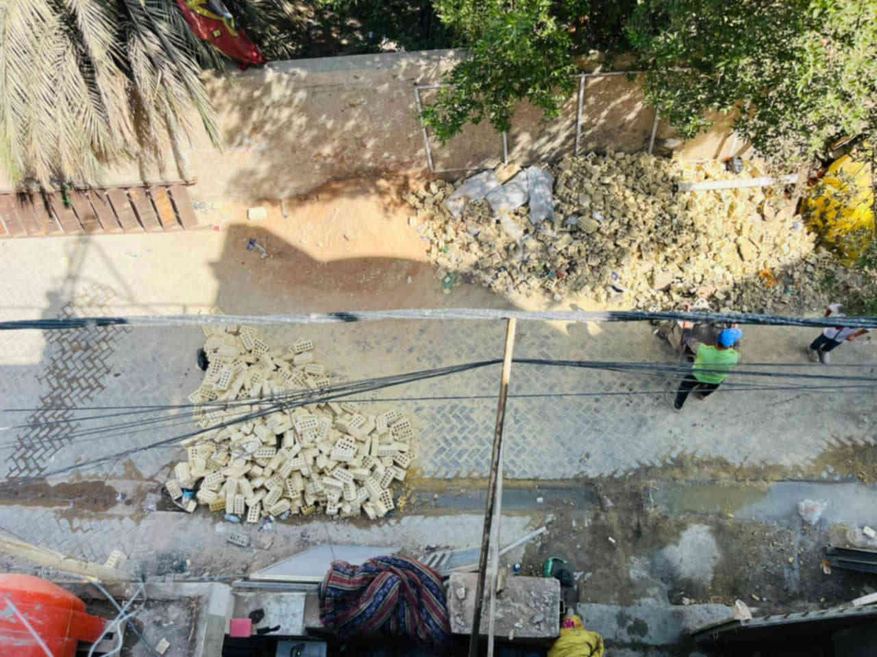 خلفه بناء شغل نضيف درجه اوله نضافه بلوك طابوك + وزن البناء التزام بالموعد الاستفسار اتصال ع الرقم التالي .
*********** محمد الزبيدي 
نسأل الله الرزق للجميع 🩵
