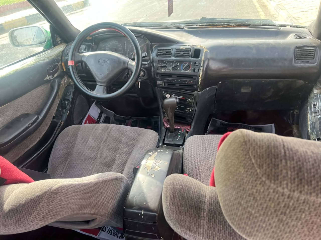 تحية طيبة 

 كامري موديل 93

 محرك ابو الجف كورلة 

 ومصبوغه عام للجماليه

مكفولة من الظربة 

كير محرك اواتماتيك 

كير اواتماتيك 

تخم تاير جديد 

تبريد ثلج شرط

صدر نظيف كهربايات 

السعر المطلوب/ 30\

بيع امراوس حسب القناعة 

مكان السيارة بلكوت مركز مدينة

/***********\/***********\
