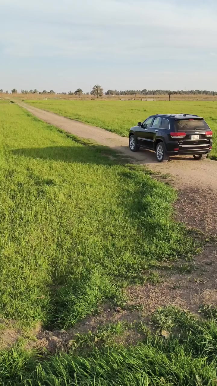 السلام عليكم ورحمة الله من رخصة الادمن  يتوفر لدينا قطعة أرض طابو زراعي سند 25تحويل مباشر موقع الارض في الرمادي  بداية مدخل زنگوره  وجه علا الروائي  المساحة 3دونم و500  للاستفسار الاتصال علا الرقم ***********
