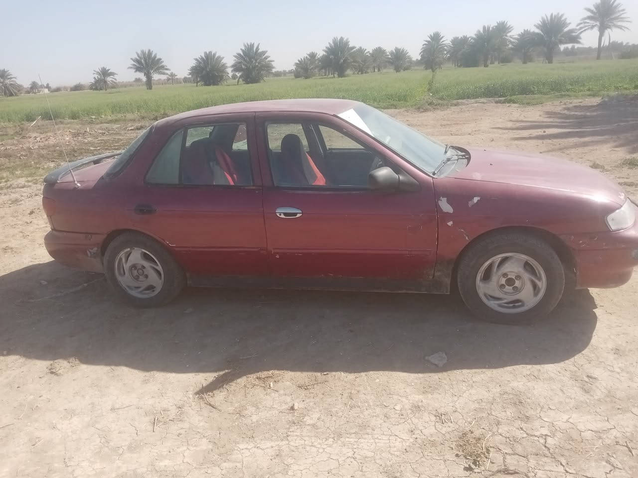 سلام عليكم سيفيا موديل ٩٥ سياره خير من الله مصبوغه معدى القماره ما مصبوغه السعر ٢٧ وبيه مجال بسيط حك الجيه رقم التلفون *********** 
***********
