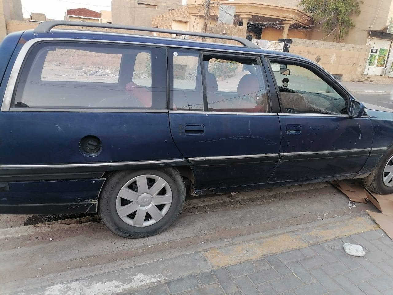 للبيع  اوبل اوميكا 20  �
​ الرقم  كركوك الماني  
​السنوية:  مجددة وصالحة لغاية عام 2028
​محرك +كير شرط
: صدر أمامي وخلفي جديد بالكامل.
​ (درام شفتات + أكسل + كاردن) كلها جديدة.
​ (الإطارات): جديدة بحالة ممتازة.
​الكهربائيات: شغال وكامل وبحالة ممتازة.
السعر المطلوب 22 وبيهه مجال
للاستفسار ***********
مكان السيارة صلاح الدين تكريت
