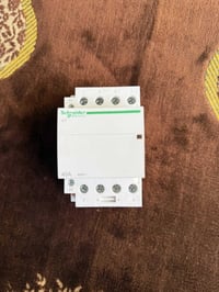 كونتاكتور صامت • رباعي • جميع الأمبيرات