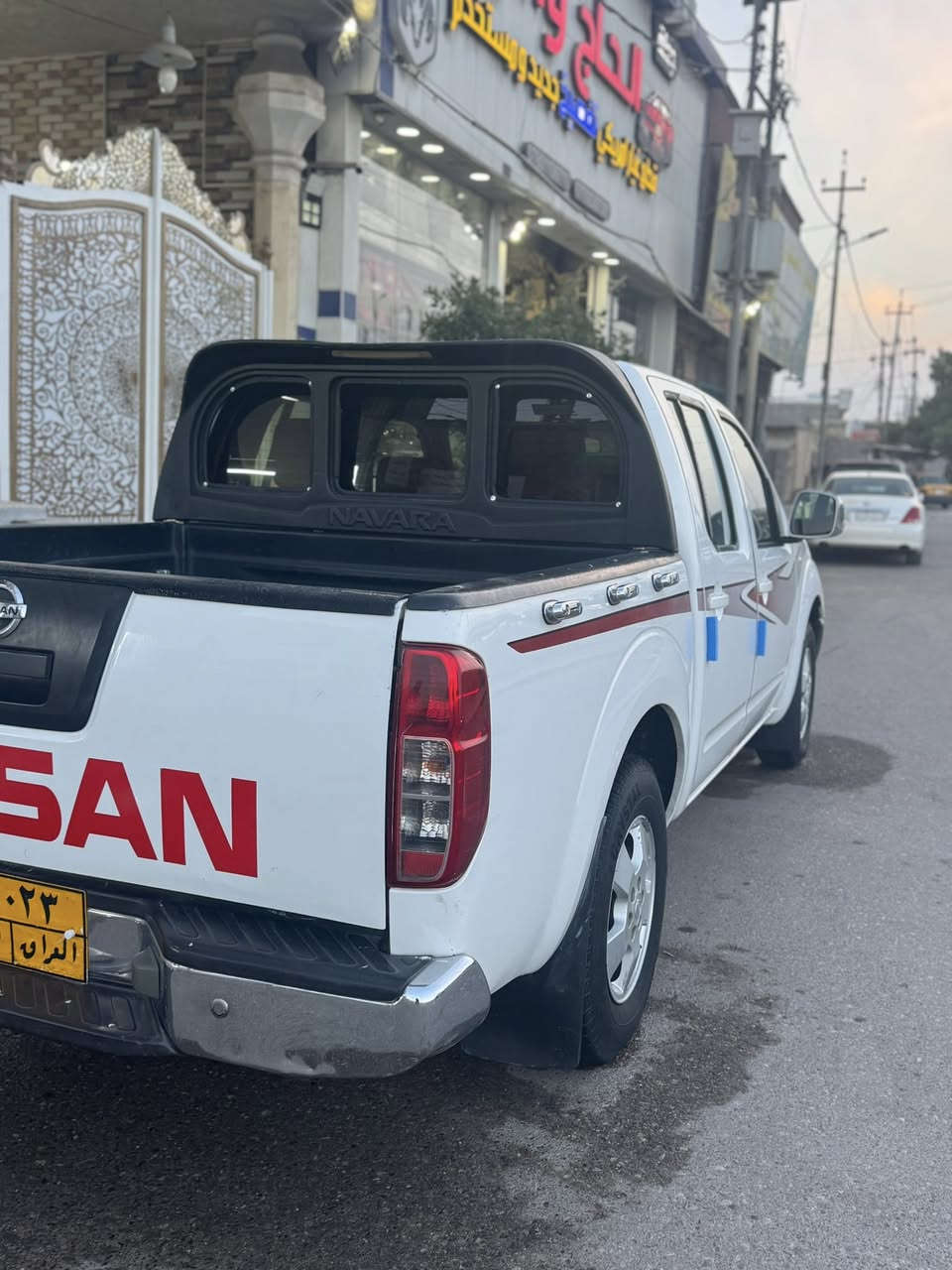 نيفاره مديل 2014 سياره مكفول ماا عده بارد مكينه مفتوحه جديد جاهزه من كلشي العنوان البصرة القبله *********** سعر 125وبيه مجال
