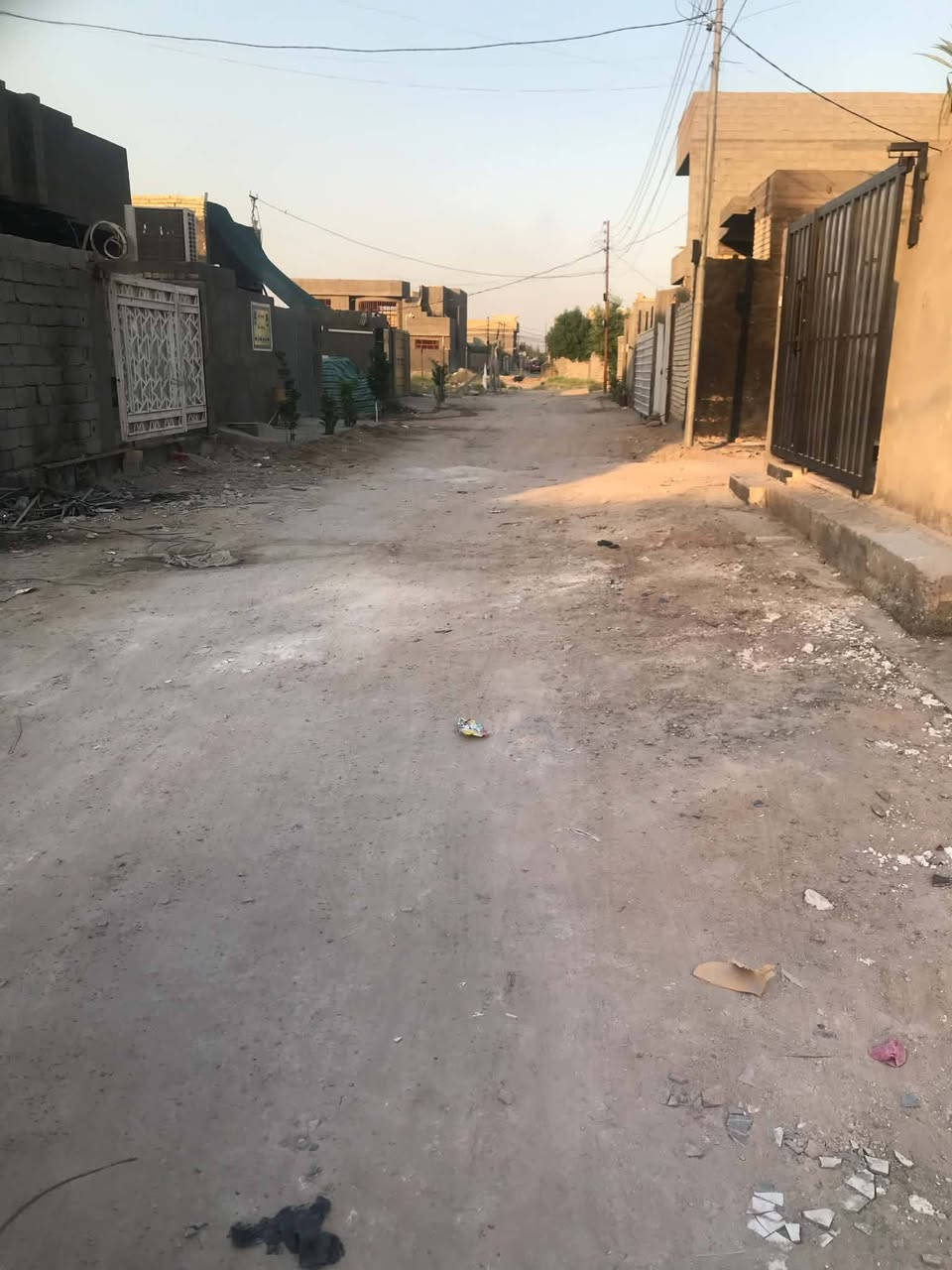 قطعه للبيع ✨🏡
📍المحموديه – حي المهندسين زراعي 
📌 بضهر الشارع التبليط 
الشارع الاول 
📏 المساحه: ١٥٠ متر
وجه 7متر
والنزال 21ونص 
✅ موقع مميز
✅ خدمات ماء وكهرباء 
📞 للاستفسار:
***********
