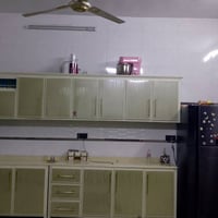 كاونتر للبيع المكان المدائن 07734950238