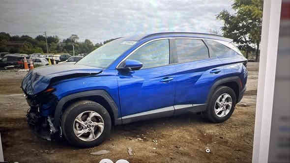 توسان وارد مريكي قطعه واحده صبغ بنيد باقي كفاله عامه موديل 2024 فول عده فتحه سياره جديده حله من صور  رقم بغداد تحويل مباشر سعر 195مكان بغداد الدوره ***********
***********
