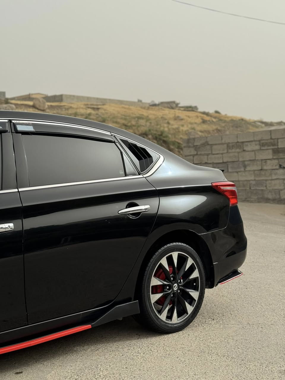 نیسان سێنترا مۆدێل ٢٠١٩ SV کامل کرایتە SR ،بەسمە و شەغالە ، تاخم ویلی SRی حەجم ١٧ی بۆ بەستراوە ، شاشە گەورەیە ، سیستەمی ئیکۆنۆمییە ، تەعدید سورعەیە ، چوار تایەی لۆکی لە ژێرە ،سەیارەکە کامل کامل سپۆرتە ، دوو پارچەی بۆیاخە ، بۆنیت و چاملغ، هەززەی نوێیە و سەنەوی تا ٢٠٢٦ە مانگی ٩ ، تەحویل و غرامە و بە ناوکردن بە شەرت ، گێڕ و مەکینە و تەقە و ڕەقە بە شەرت ، سەیارەکە ٩٢٠٠٠ کیلۆمەتری حەقیقی ڕۆیشتییە ، سعری ١٣٠ وەرەقە و مەجال ***********
