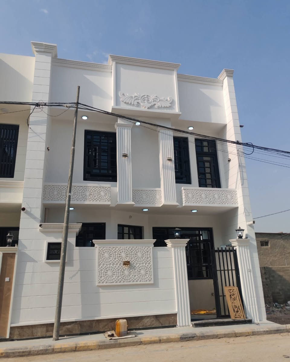 سلام عليكم خلفة ديكورات واجهيات فوم تركي بورسلين متفرغ حاليا واسعار مناسبة نشالله ***********
