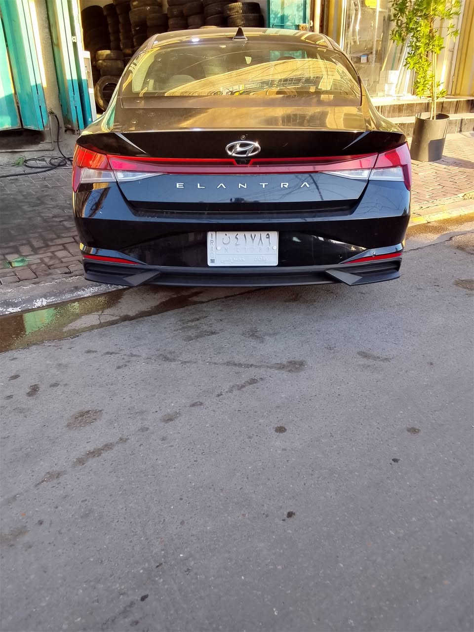 النترا موديل 2023 حادث نص جاملغ وبنيد 
ماشيه 35 السعر  130وبيه مجال مكانه بغداد بل الكرايعات ***********
