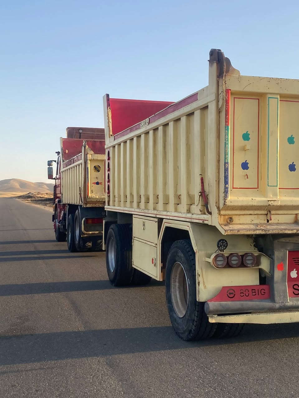 السلام عليكم
للبيع سكانيا حجم 400
محرك 43 كير 900
رقم نينوئ 
السعر $350ورقه 
***********
