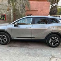 للبيع سبورتج موديل ٢٣ وارد امريكي  كير ٨ نمر  مكينه ٢٥٠٠ سايد بريك بصم...