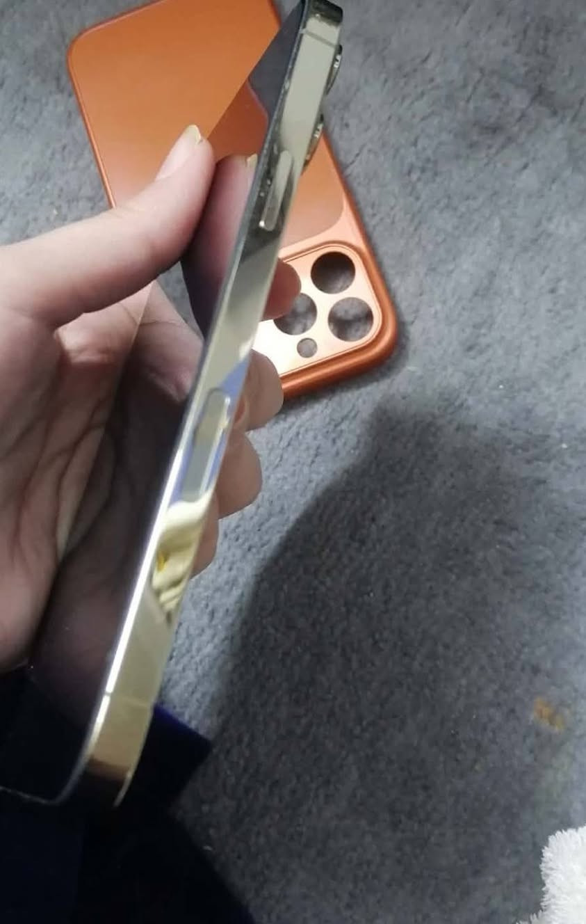 من رخصه الادمن#
سلام عليكم للبيع ايفون 13 برو ماكس ذاكره 256 بطاريه 97 مصعد بل شركه وصل شرا بي قطاره بلشحن ذهبي تك سيَم كارت نضافته 100 بلميه شرط ضد الماي تأخذه ضمان من باب البيت السعر 690وبي مجال كلش قليل
رقم التواصل:***********
