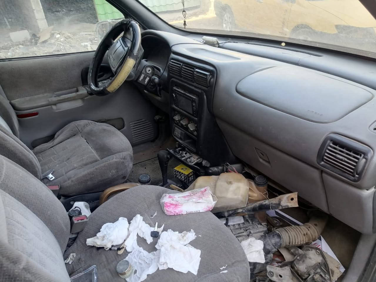 السلام عليكم تفصيخ بونتياك العنوان بابل المسيب طريق ابو لجاسم الستفسار تصل علا هاذ الرقم ***********
