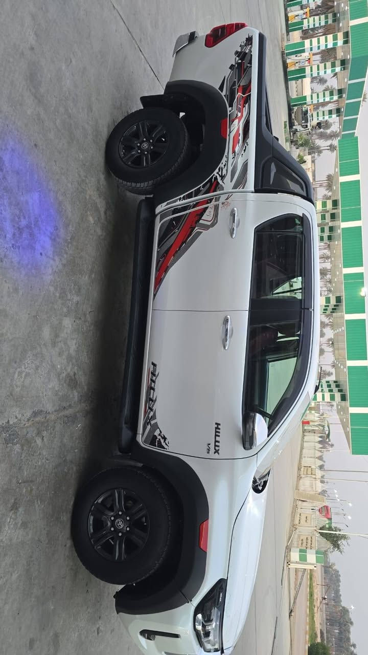 بيكم للبيع موديل   2024
مكفوله كفاله عامه فقط بارد قليل 
رقم اربيل تريد تحويل تريد وكاله 
ماشيه 26 الف حقيقي  
محرك 6 استندر 
السعر 350 دولار 
للاستفسار ***********
