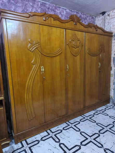 غرفه اخشاب ام الخمسه نجاره صاج شريط نظيفه كلش السعر ٥٠٠ مكان ناصريه ***********
