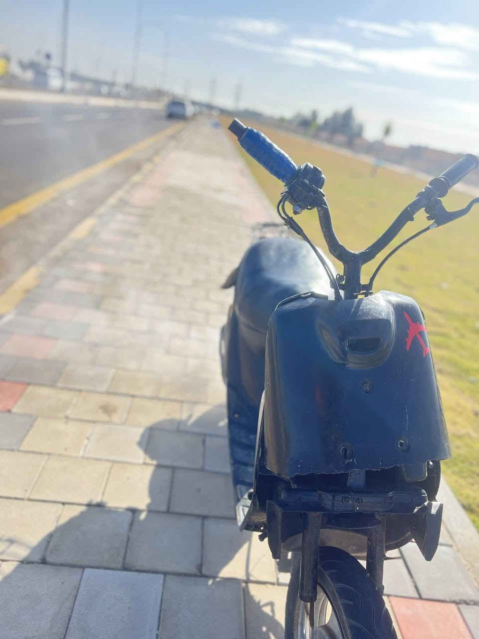 السلام عليكم دراجه ذبانه للبيع مال تفليق الدراجه حلوه وبيها شلعه حلوه المكان نجف شارع المدينه السعر 125 وبيها مجال  الرقم ***********
