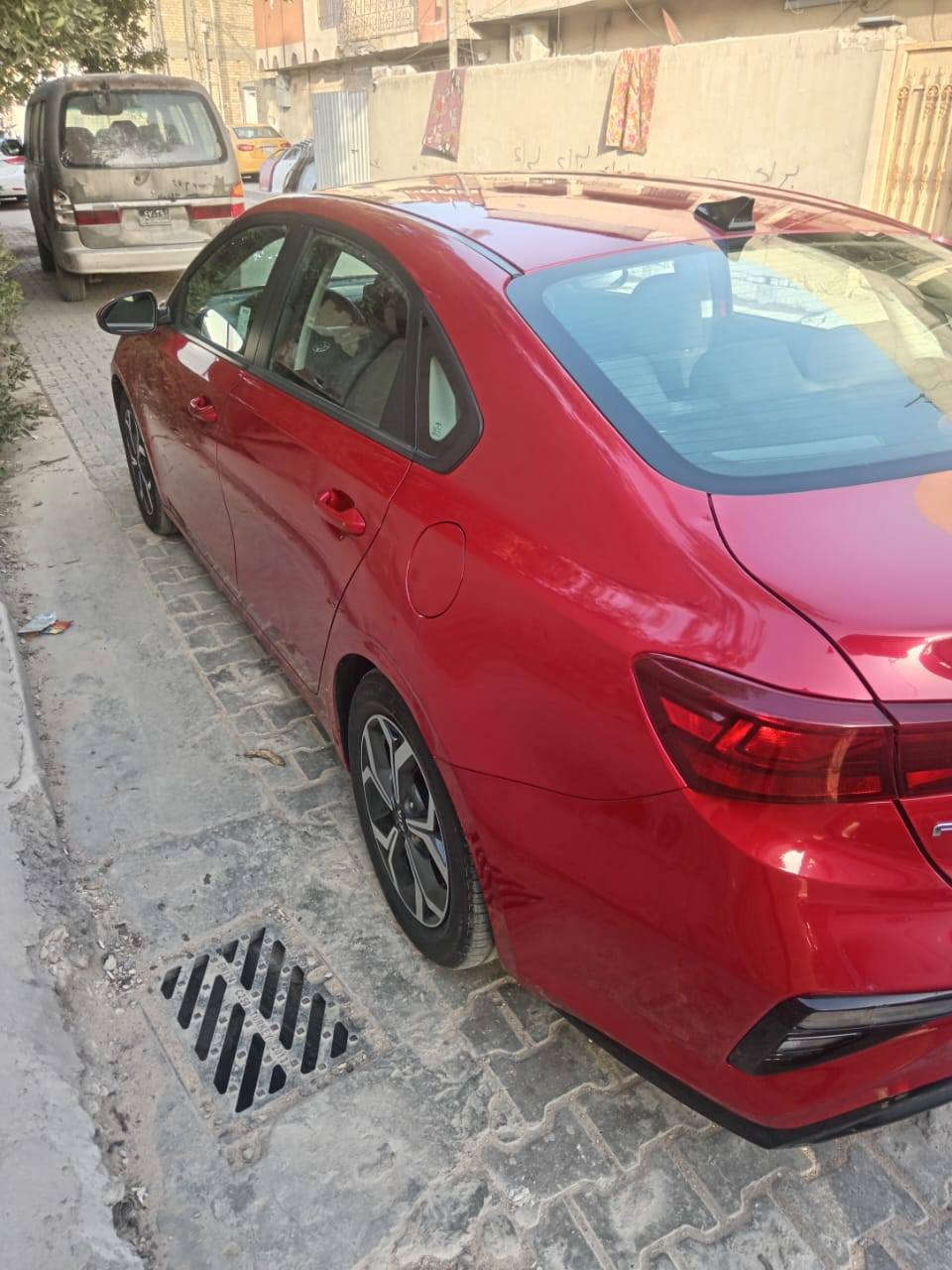 كيا فورتي ٢٠٢١ حادثها جاملغ امامي وبنيد البنيد نفسه مصلح والجاملغ مبدل ومصبوغ ماشية ٥٥ الف ميل السعر ١٣٥ مكان السيارة بغداد مدينة الصدر الاتصال على صاحب السيارة ***********
