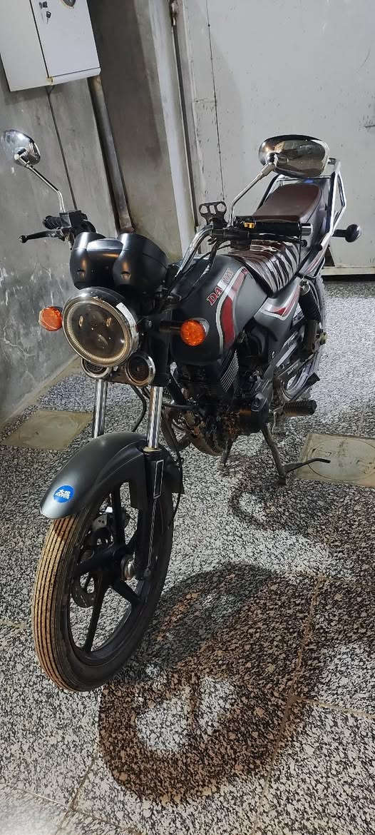 للبيع: 
دايون عظم 21 الشكل المقدس محرك 150 ((محرك دايون نفخ)) 
الدراجه برغي ما مفتوح بيها نظيفة فوول اوراق اصولي ((7 اوراق )) وكيل السلامي يعني اذا ردت ترقم بسهولة ماتعبك 
اني مجرد كلفوني انشر 
السعر خاص


**إذا كنت صاحب هذا الإعلان وتريد حذفه لأي سبب، رجاءا أرسل رسالة إلى الدعم الفني**